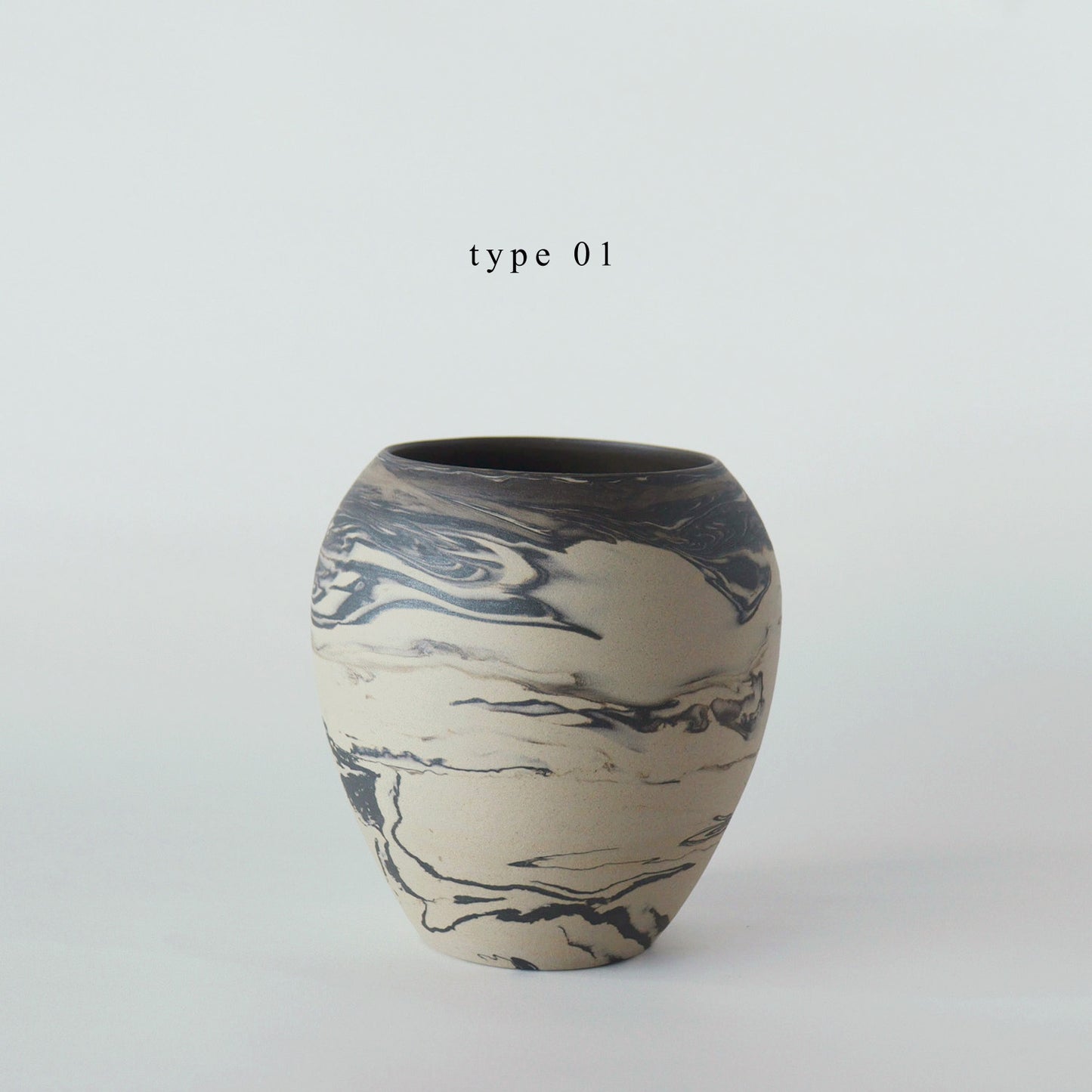 flower vase - white