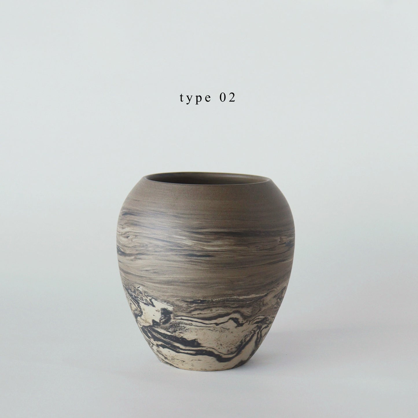 flower vase - white