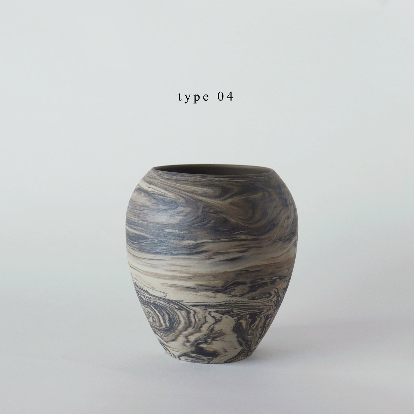 flower vase - white