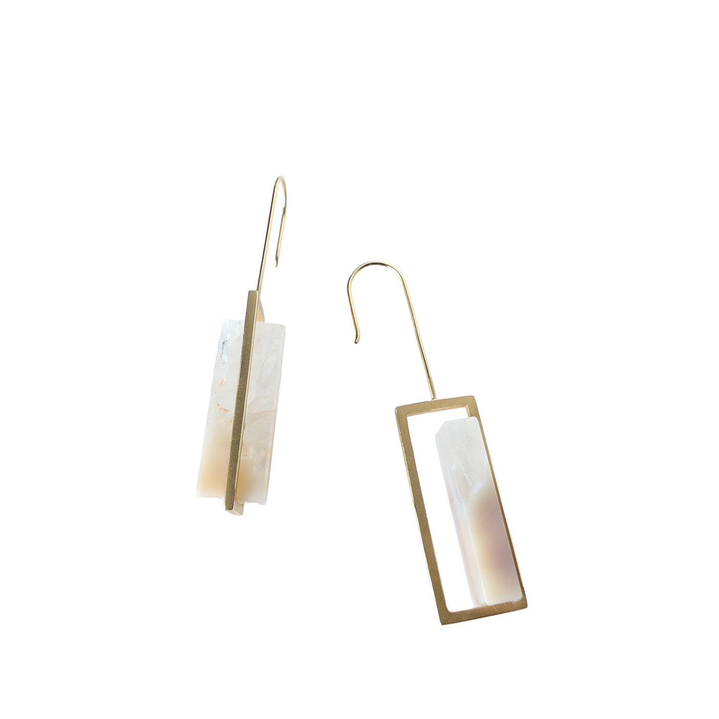 earring _ frame #010