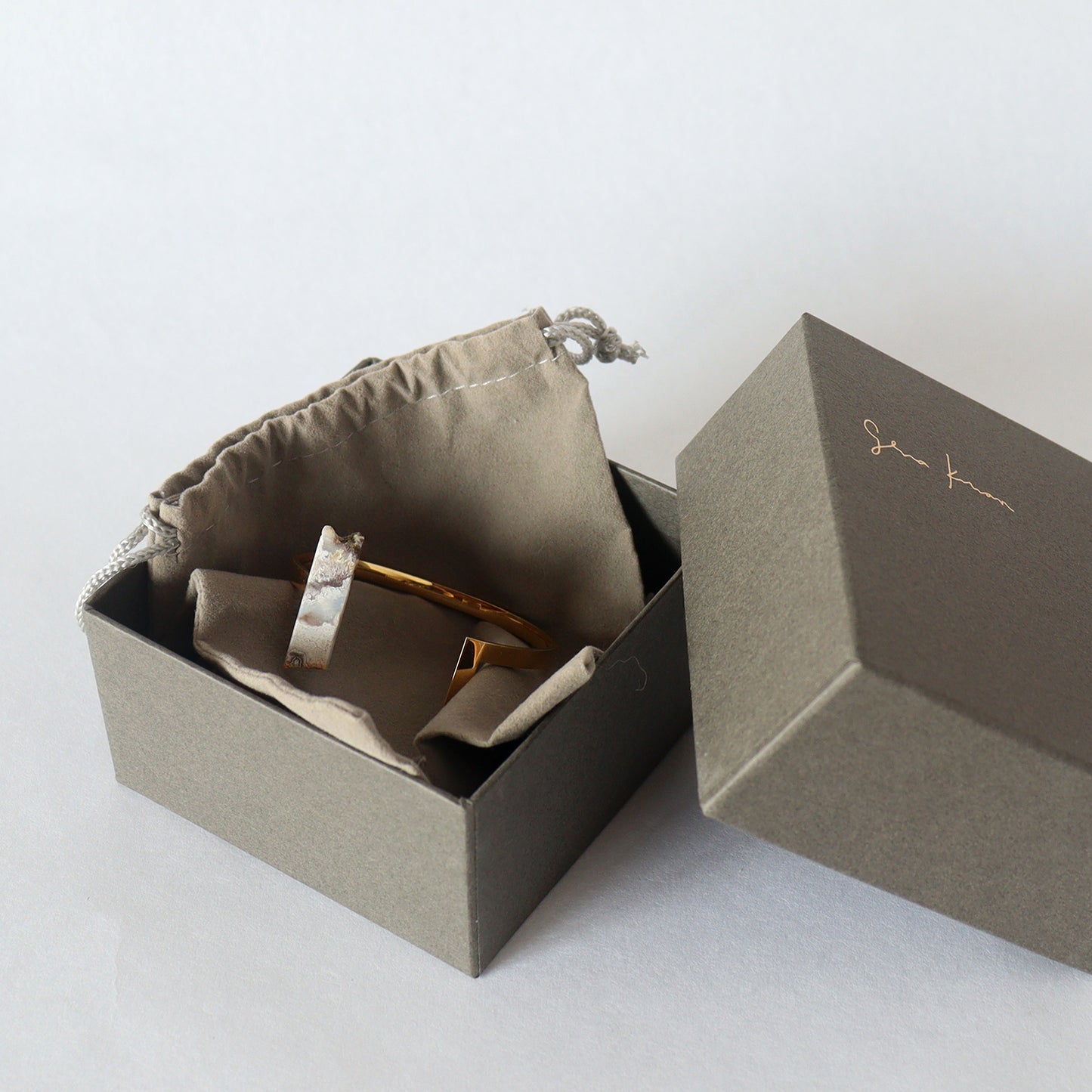 bangle _ flat  #009