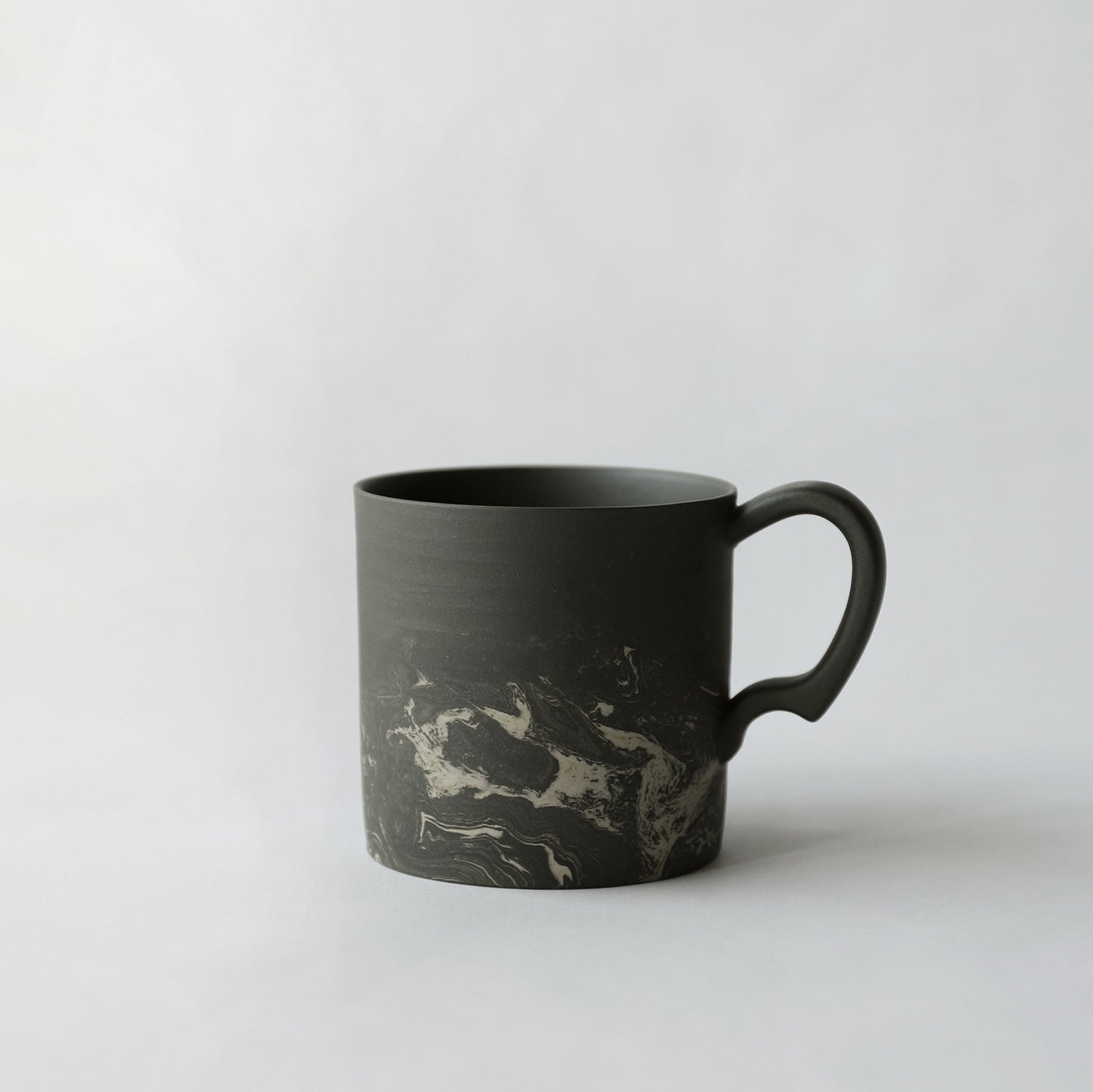 coffee cup - black