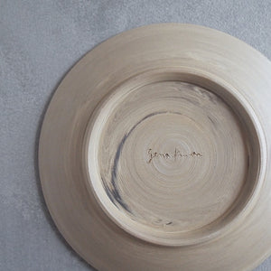 plate L - white