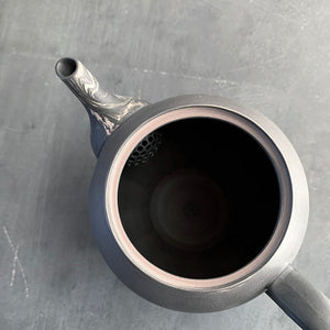 tea pot - black B